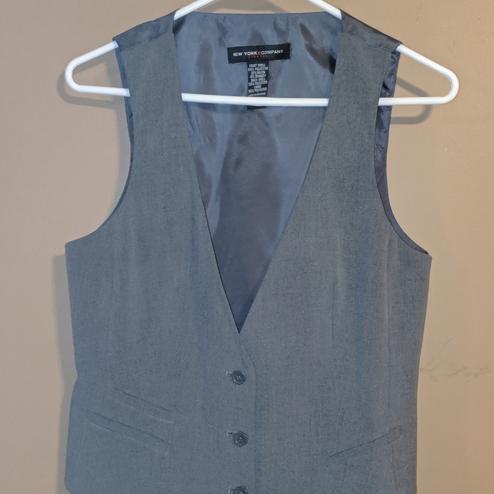 New York and Company Women’s Button Front Vest